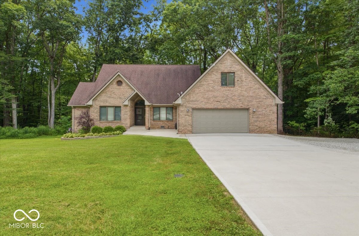 2847 Lentz Tree Farm Road, Monrovia