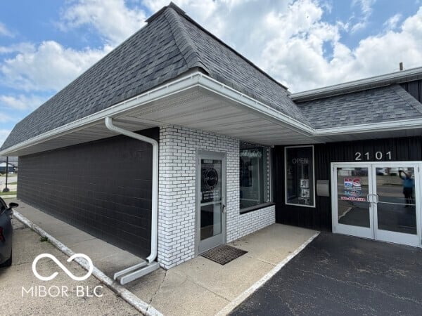 2111 Broad Street, New Castle