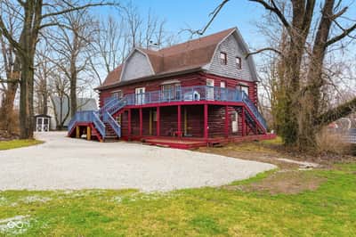 7591-7593 Old S R 67, Mooresville